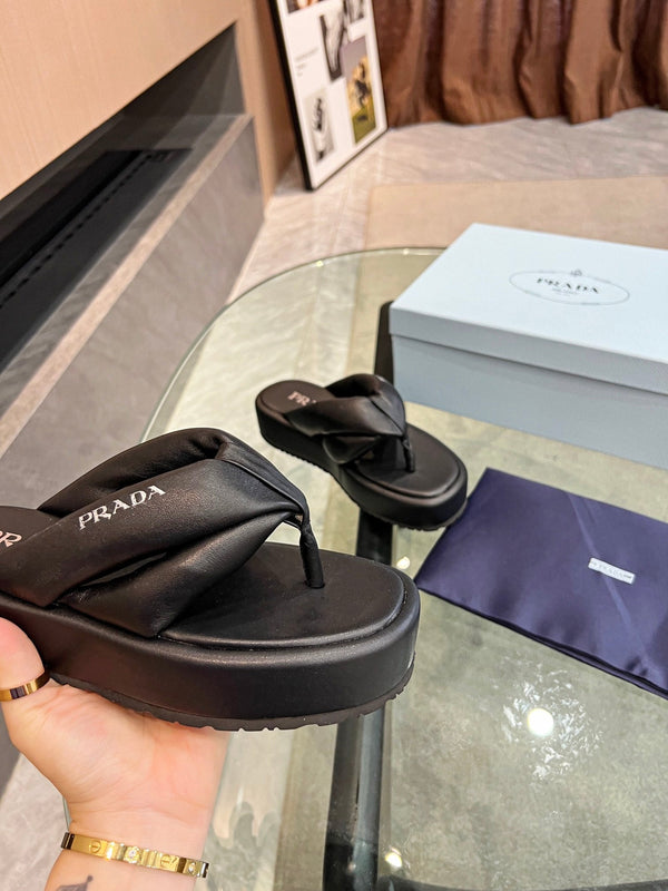 Prad 26s Platform Thong Sandals Black Leather 140404