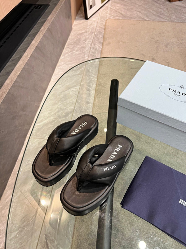 Prad 26s Platform Thong Sandals Black Leather 140404