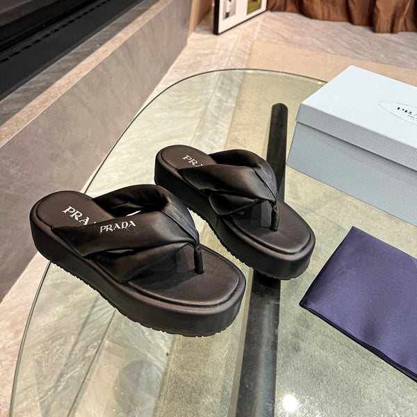 Prad 26s Platform Thong Sandals Black Leather 140404