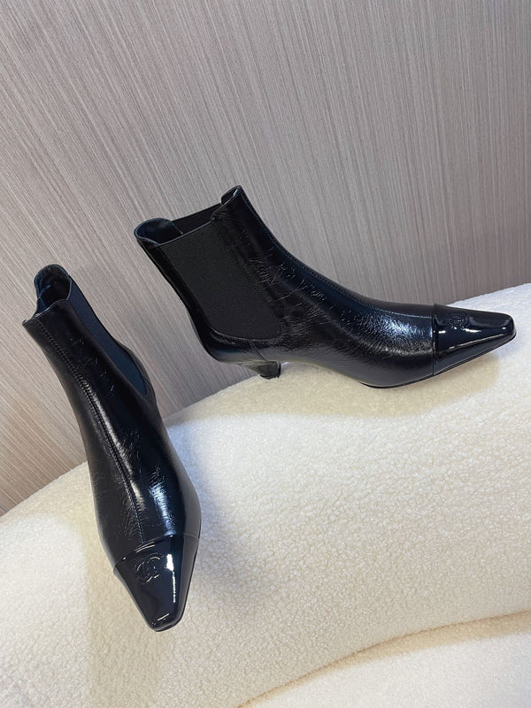 CC 26s Chelsea Boots 5cm Black Leather Patent 108820