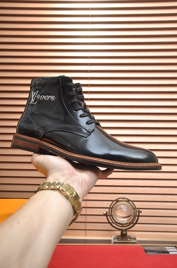 LV SHORT BOOT IN GLOSSY BLACK CALFSKIN