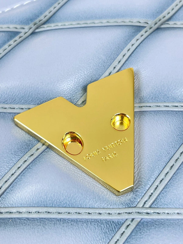GO-14 MM 23 IN LIGHT BLUE GRAY QUILTED LAMBSKIN GOLD HARDWARE