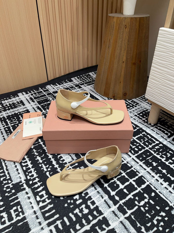 Miu High Thong Sandals With White Strap In Beige Glossy Lambskin