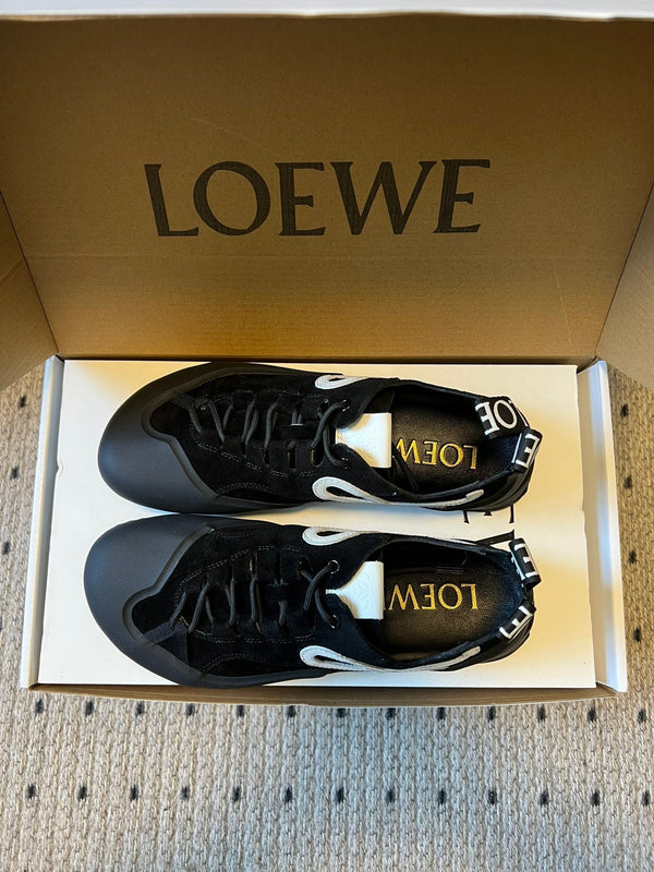 LOEW 26s Flow Sneaker Black White Suede Sheepskin 682760