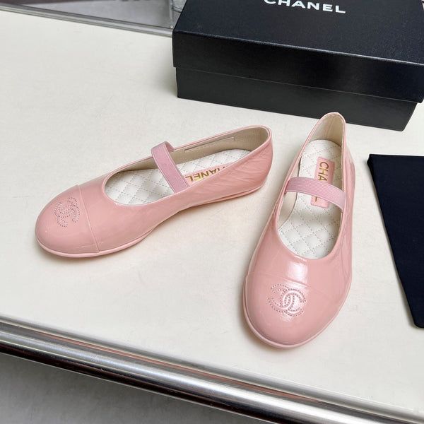 CC 26s Ballet Flat Light Pink Glossy Sheepskin 684822