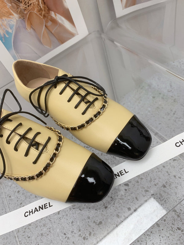 CC 2026 Oxfords Lace Up Loafers Cowhide 162108