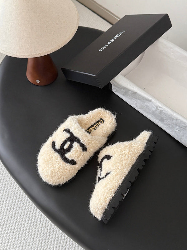 CC 2026 Slip-On Mules Wool 127837