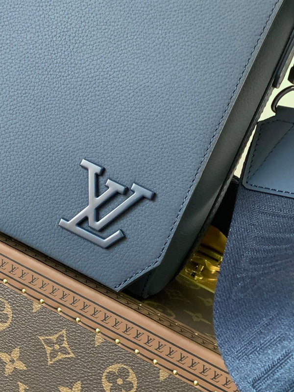 LV Aerogram messenger bag blue cowhide M21363