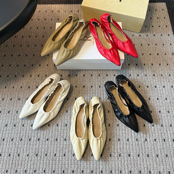 TR 26SS Ruched Pointed-Toe Kitten Heel Pumps