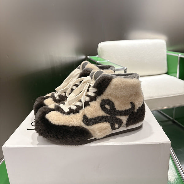 LW 26FW Fluffy High-Top Sneakers Color-Block Shearling 172064