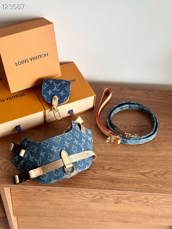LV Dog Harness & Leash Set Green Fabric Cowhide Leather