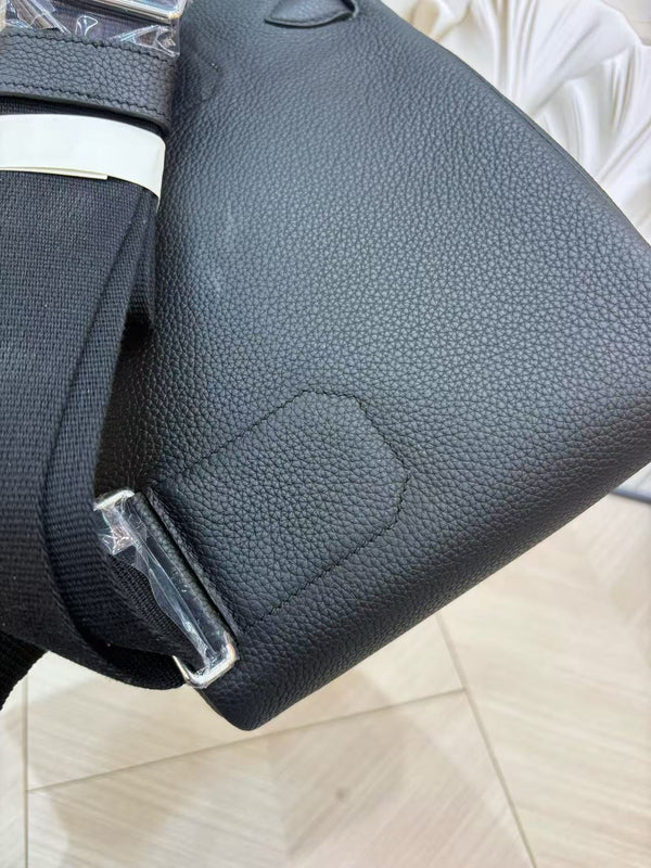 HM 2026 Hac a Dos PM Bag 21cm Black Silver Togo Leather