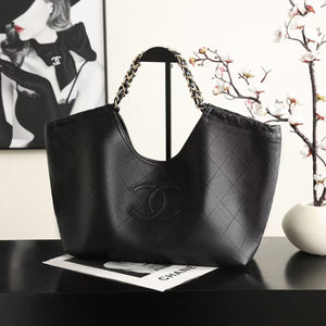 CC Quilted Large Tote Bag 38cm Black Cowhide Leather