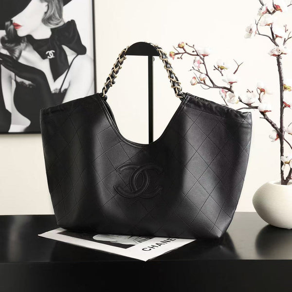 CC Quilted Large Tote Bag 38cm Black Cowhide Leather