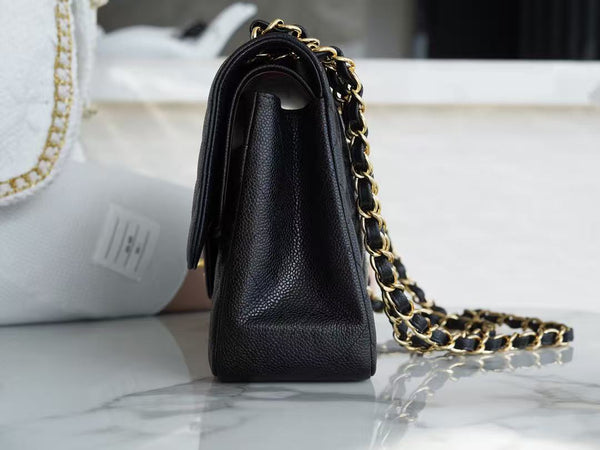 CC Maxi Flap Bag 30cm Black Caviar Leather Gold-Tone Hardware