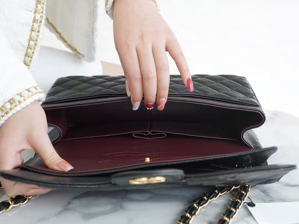 CC Maxi Flap Bag 30cm Black Caviar Leather Gold-Tone Hardware