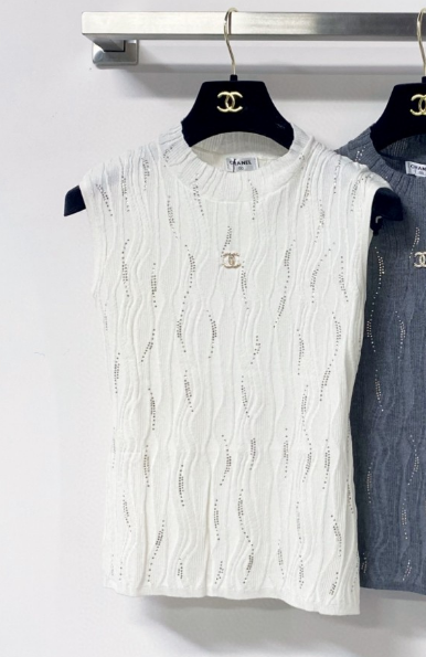 CC Embellished Knit Vest Grey Wool 410770