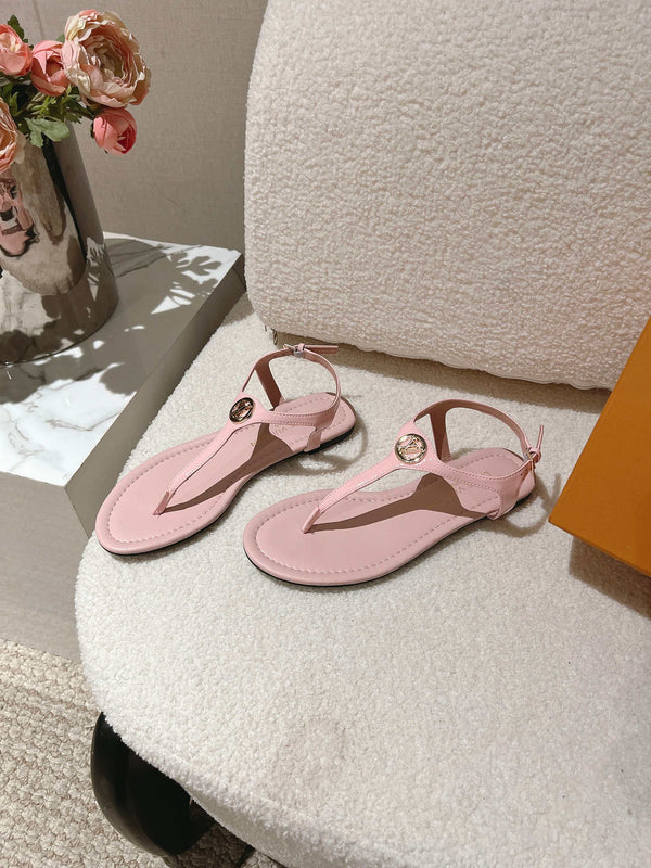 LV Thong Flat Sandals Logo Patent Leather 840389