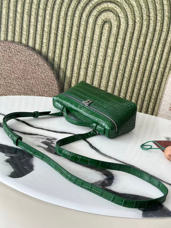 Extra Pocket L19 Teal Green Alligator Pattern Leather SHW