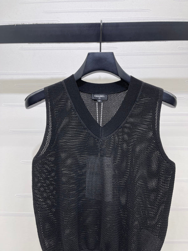 Chanel 2026 Vest Black and White Silk Polyester 136355