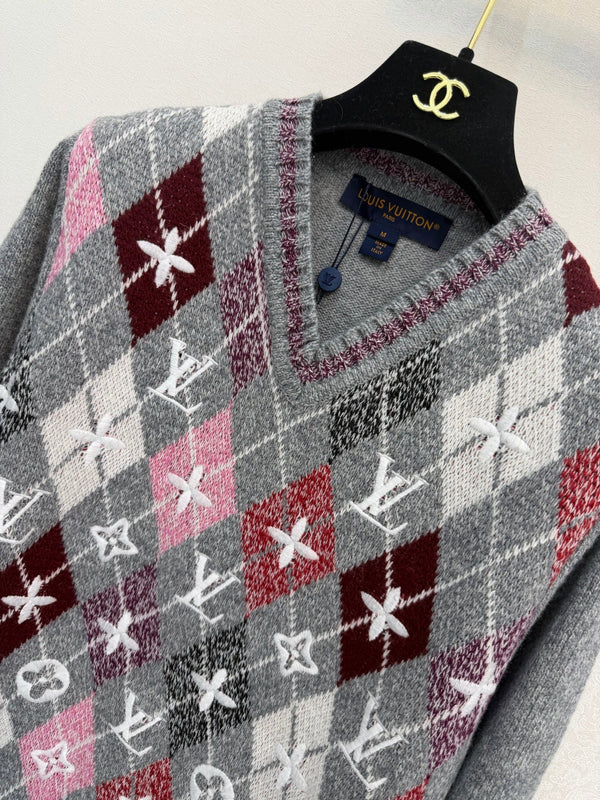 LV 26S V-Neck Argyle Knit Sweater Multicolor Wool 433756