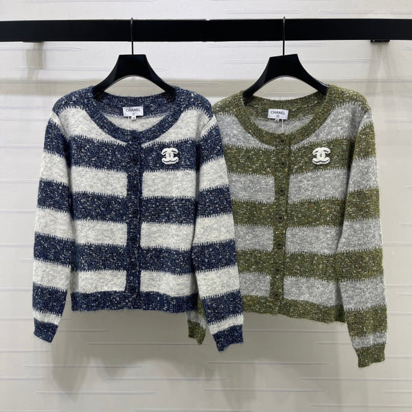 CC 26FW Striped Knit Cardigan CC Brooch Wool 274039
