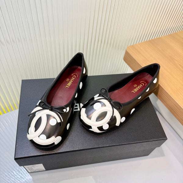 CC 26FW Coco Beach Polka-Dot Ballet Flats Bow Detail Calfskin Leather 182076