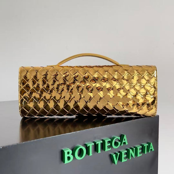 BV Long Clutch Andiamo With Handle 31cm Golden Metalic Calfskin