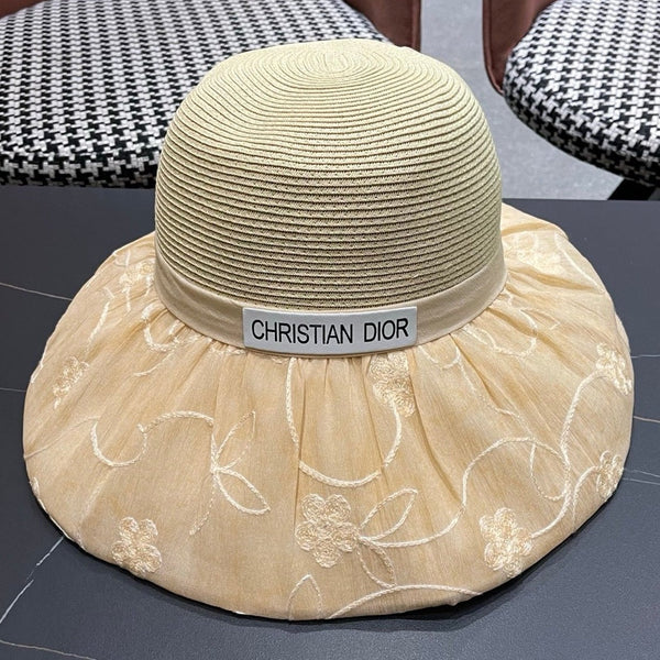 CD Straw Bow Bucket Hat 497554