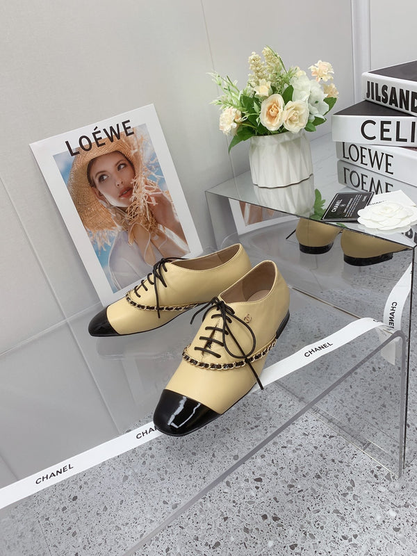 CC 2026 Oxfords Lace Up Loafers Cowhide 162108