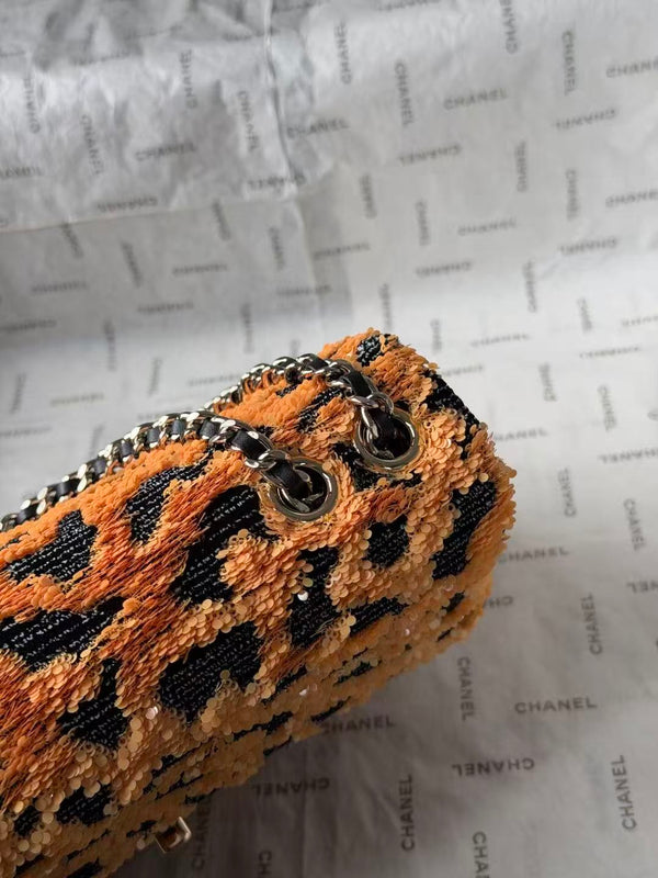 CC 2026 Flap Bag 21cm Leopard Sequin Leather
