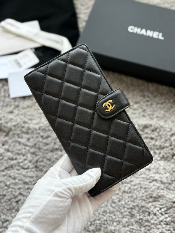 CC 2026 Long Wallet 19cm Leather 102500