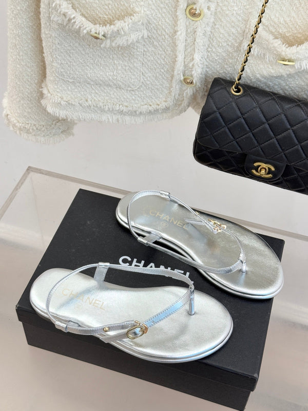 CC New Minimalist Flip-Flop Flat Sandals Calfskin 841972