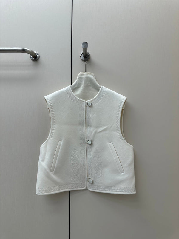 HM 26S Sleeveless Vest Round Neck Embroidery Wool Cashmere 435160
