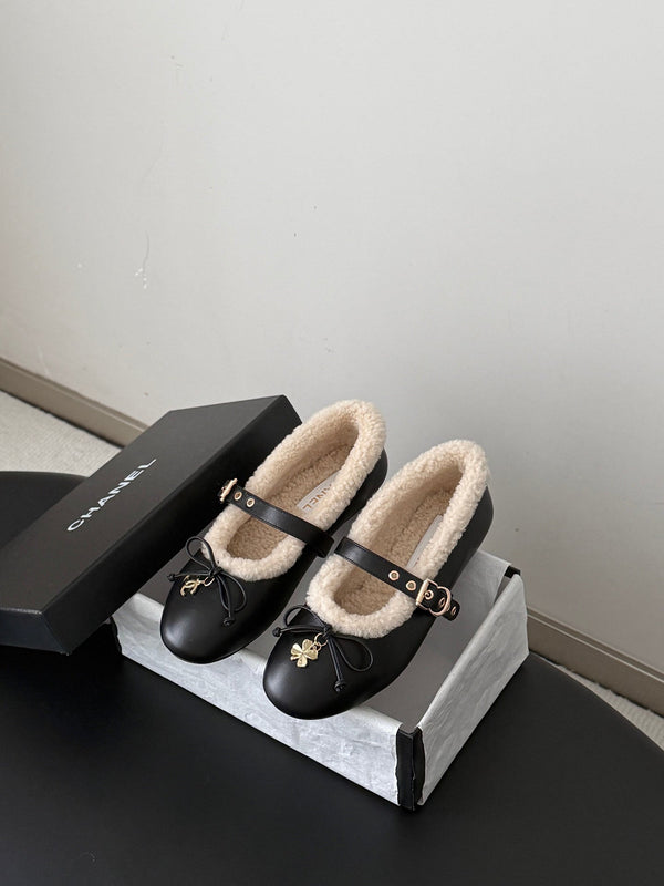 CC 2026 Bow Mary Janes Leather 128295