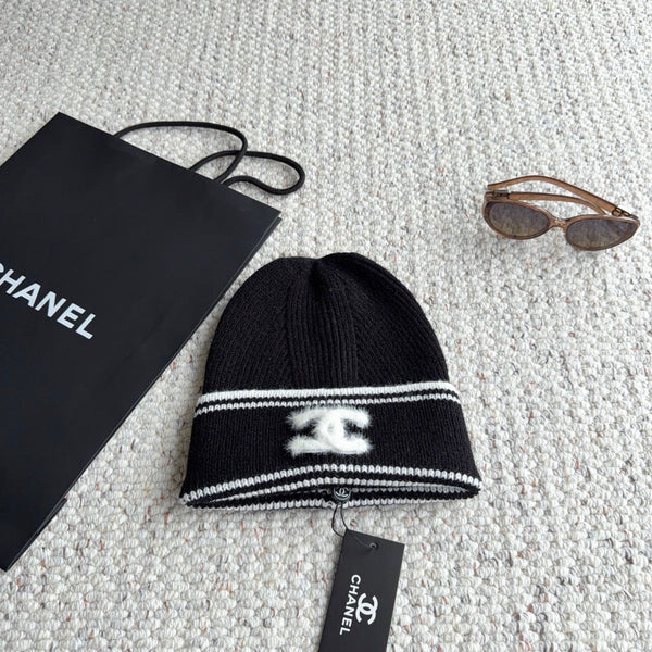 CC 26FW Ribbed Knit Beanie Double C Logo 517951