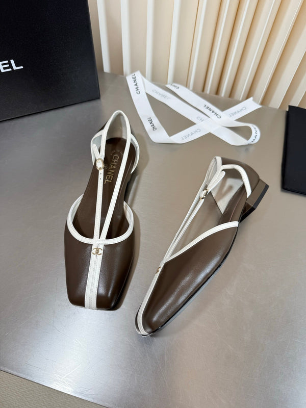 CC 26FW Mary Jane Flats Square Toe T-Strap CC Logo Leather 190626