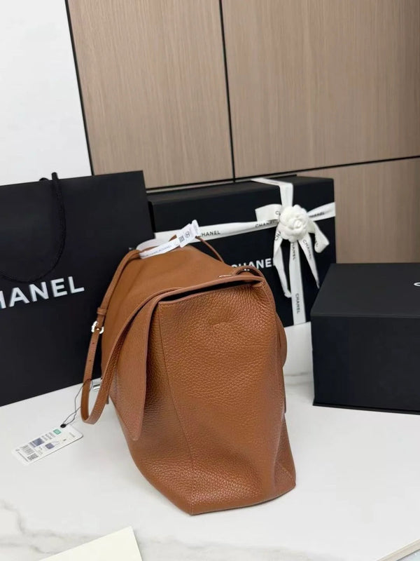 Chanel 2026 Maxi Flap Bag 38.5cm Camel Brown Grained Calfskin