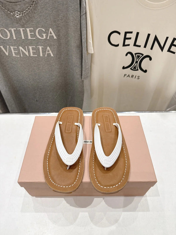 Miumiu 26ss Thong Sandals Suede Cowhide 713100