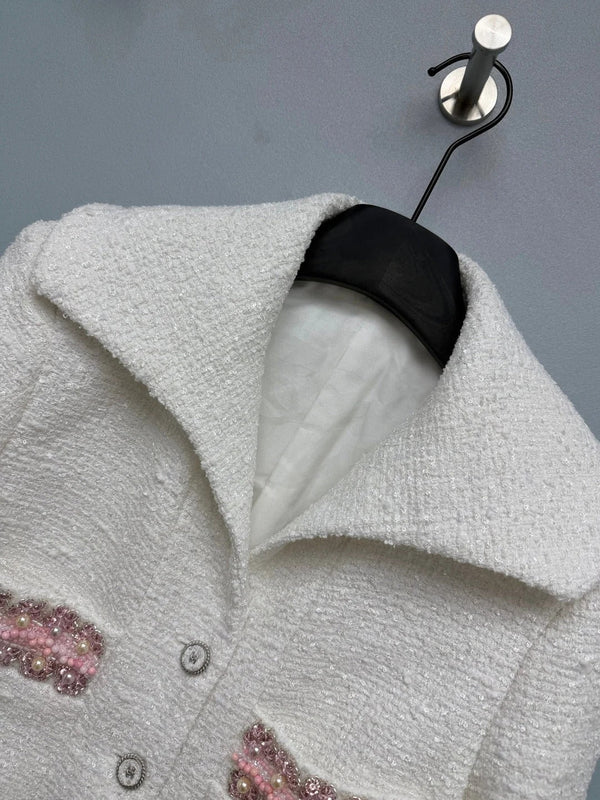 CC 2026 White Tweed Short Jacket with Pink Beads 425106