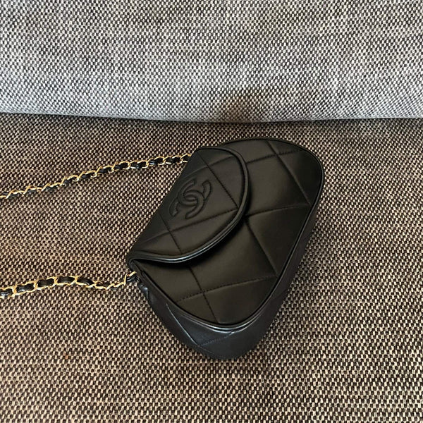 CC 2026 Vintage Coco Matelasse Flap Bag With Chain 22cm Black Calfskin