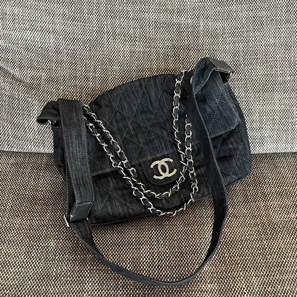 CC 2026 Stretch Spirit Messenger Bag Black Denim
