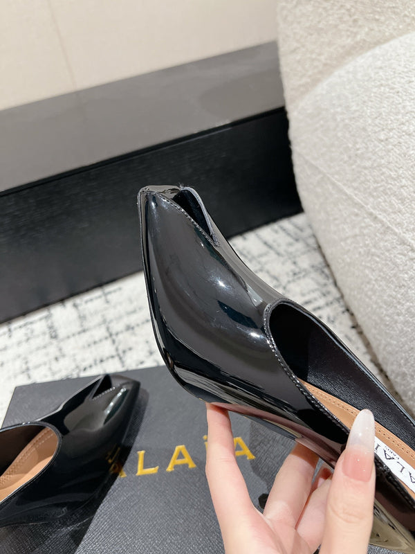 Alaia 25 Spike High Heel Mules Glossy Black Lampskin 293184