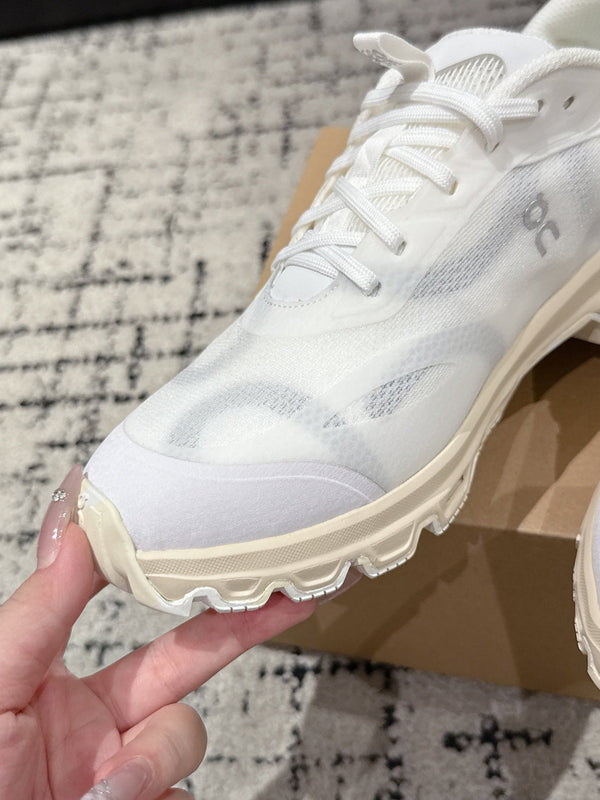 Loewe Ballet Runner 2.0 Sneaker White Mesh 500515