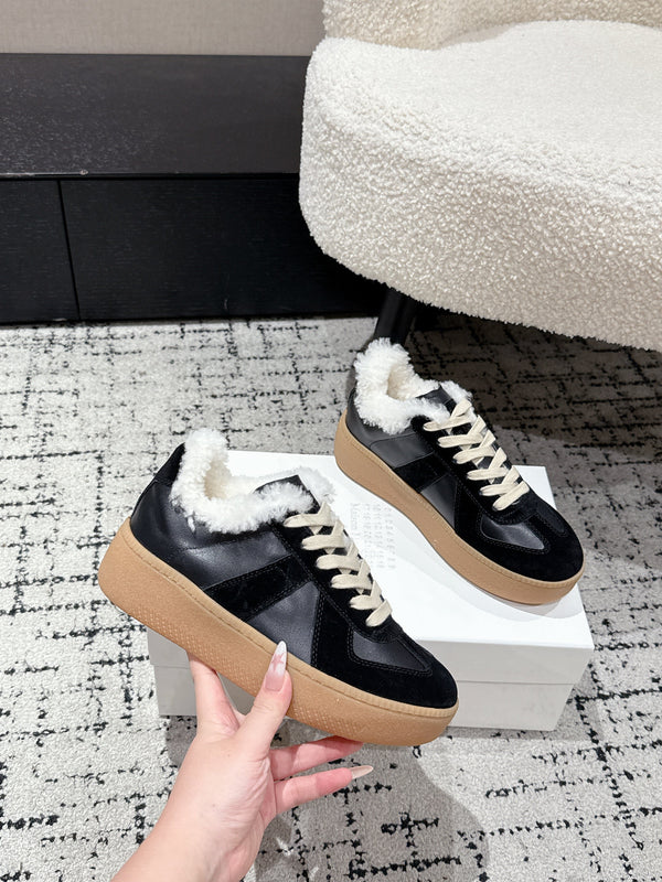 MM Platform German Training Shoes 50mm Black Suede Sheepskin Fur 558418