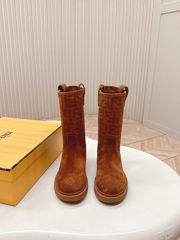 Fendi 25 Short Boots Caramel Brown Suede 500934
