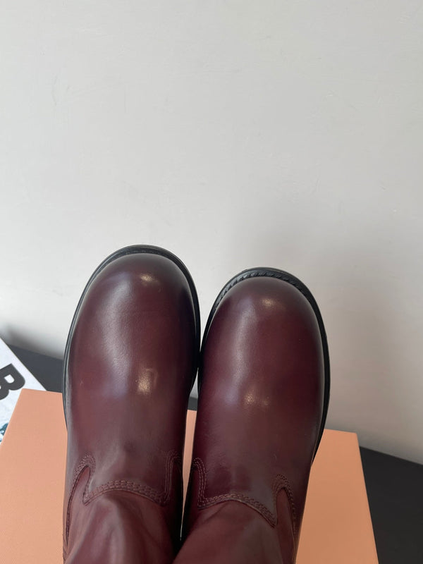 MiuMiu 26 heeled boots burgundy cowhide 521958