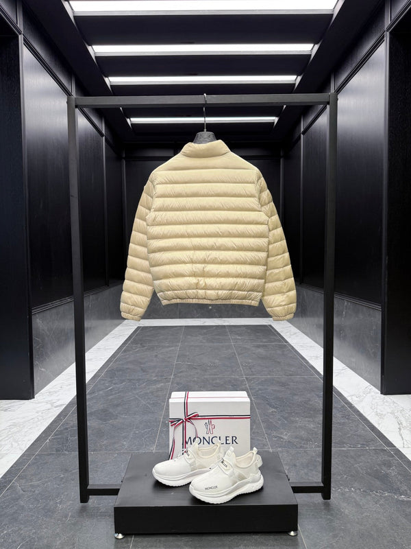 Moncler 25 Down Jacket Polyester 304735