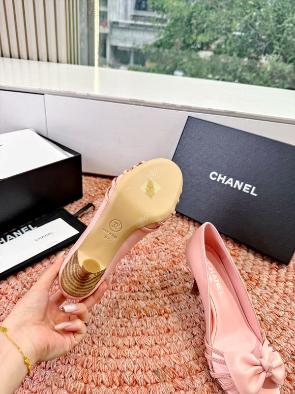 CC 26s Bow High Heels Pink Sheepskin 703677