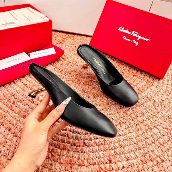Ferragamo Salvatore Mule Black Sheepskin 760452